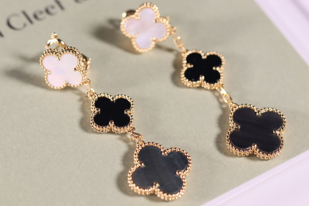 [Love Lucky]CLOVER OHRRINGE GOLD ONYX MOP 3 MOTIV 