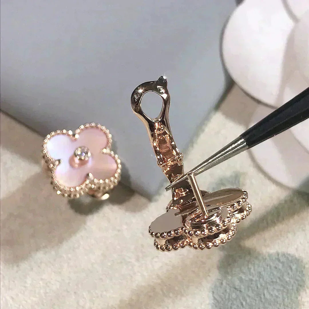 [Love Lucky]CLOVER MEDIUM 1 MOTIFS PINK MOP DIAMOND OHRRINGE