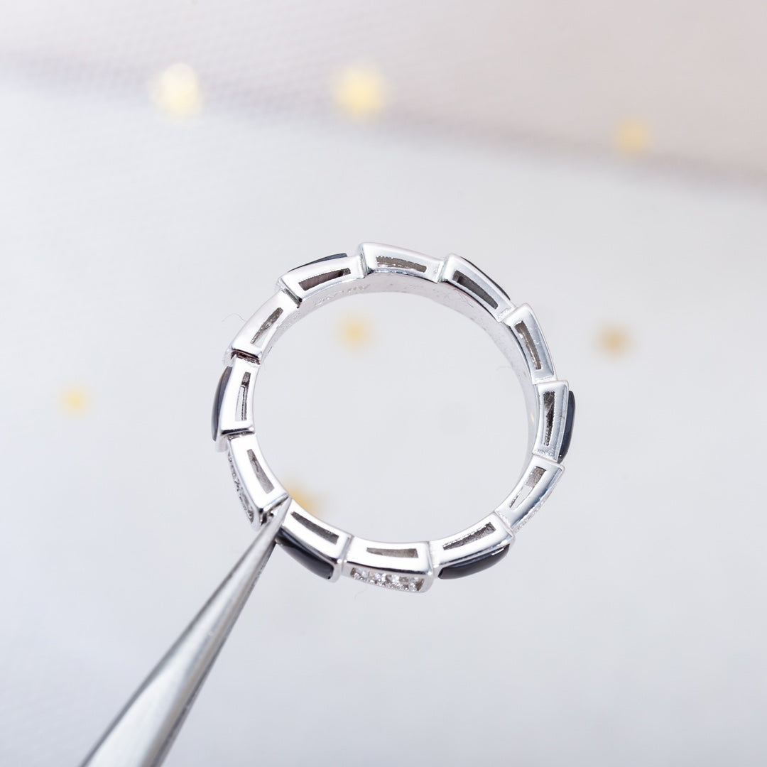 [ラブラッキー]セルペンティリング シルバー ダイヤモンド ブラック モップ 3MM
