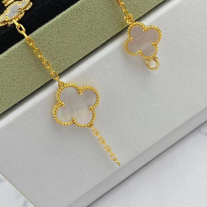[Love Lucky] MAGIC CLOVER MOP GOLD ARMBAND 5 MOTIVE