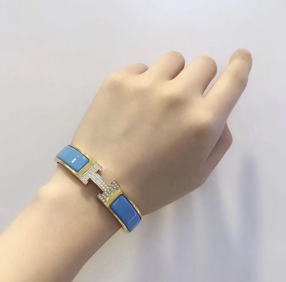[ラブラッキー]Hクラウドブルーブレスレットゴールドダイヤモンド