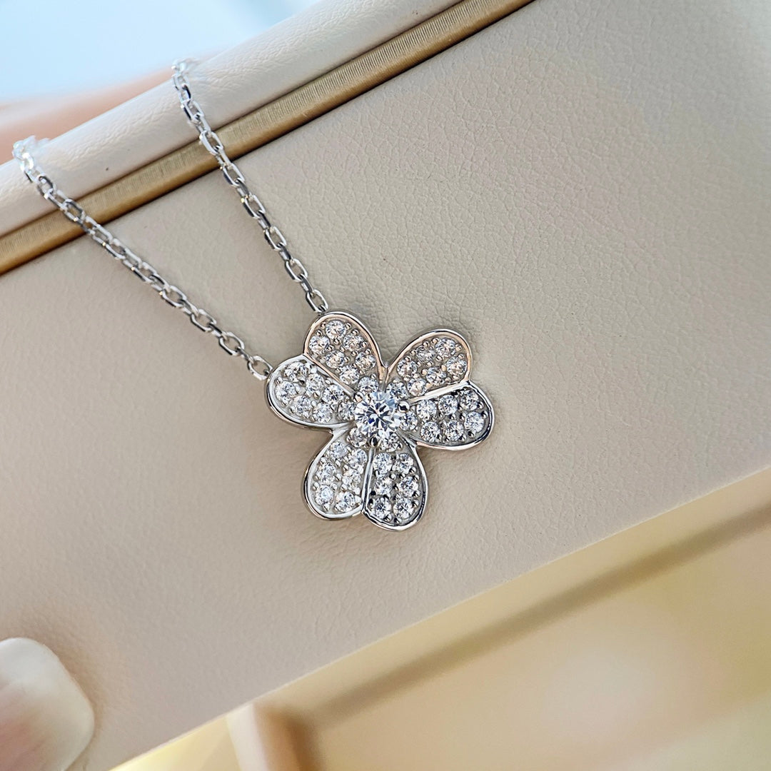 [Love Lucky]CLOVER DIAMOND HALSKETTE SILBER