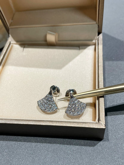 [Love Lucky]DREAM STUD EARRINGS DIAMOND