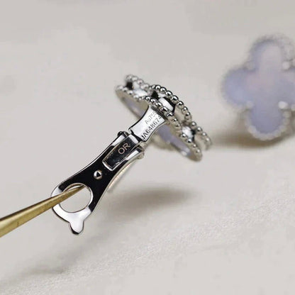 [Love Lucky]CLOVER MEDIUM 1 MOTIVE WEIß MOP OHRRINGE SILBER