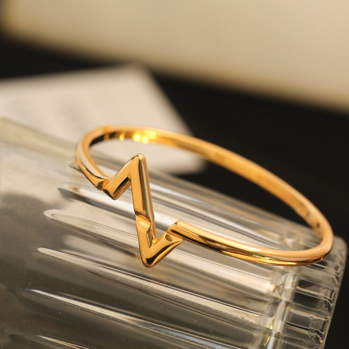 [Love Lucky]VOLTE UPSITE DOWN BRACELET