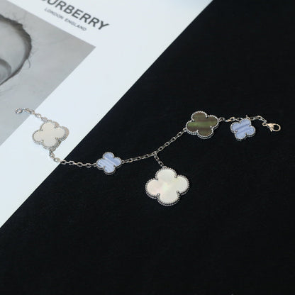 [Love Lucky]CLOVER ARMBAND 5 MOTIVE MOP CHALCEDON SILBER 
