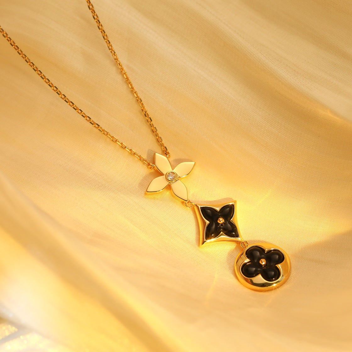 [Love Lucky]Stern und Sonne Onyx Roségold Halskette
