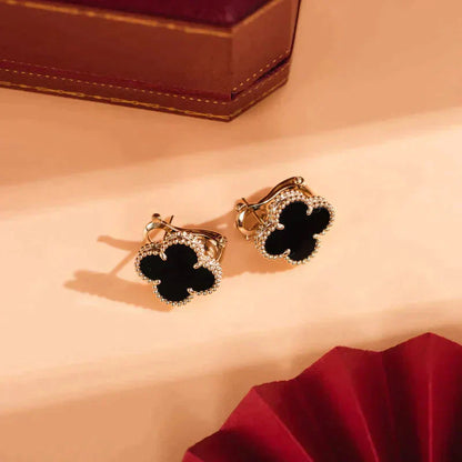 [Love Lucky]CLOVER MEDIUM 1 MOTIVE ONYX OHRSTECKER