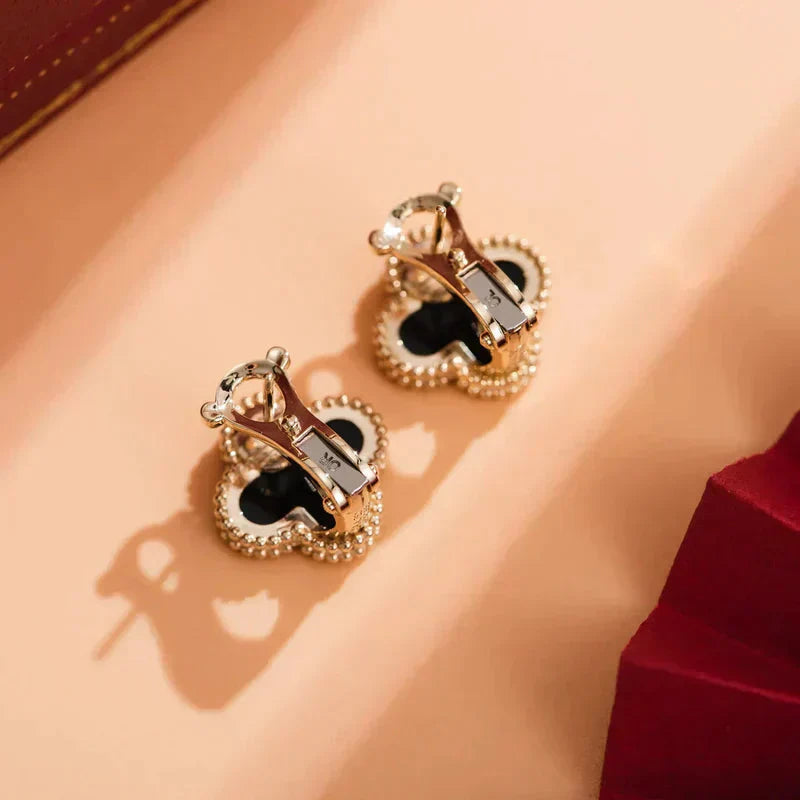 [Love Lucky]CLOVER MEDIUM 1 MOTIVE ONYX OHRSTECKER