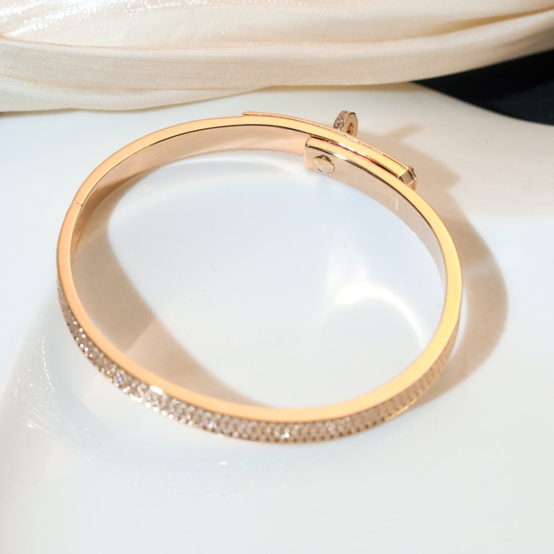 [Love Lucky]KELLY BRACELET DIAMOND PAVED