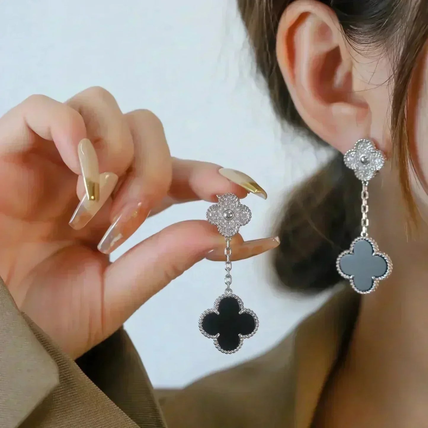 [ラブラッキー]クローバー 2モチーフ ダイヤモンド オニキス ピアス シルバー