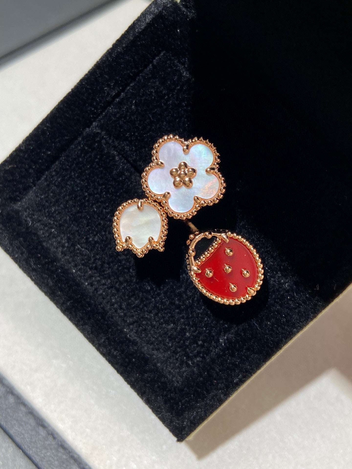[Love Lucky]LUCKY 3 MOTIF ROSE GOLD RING