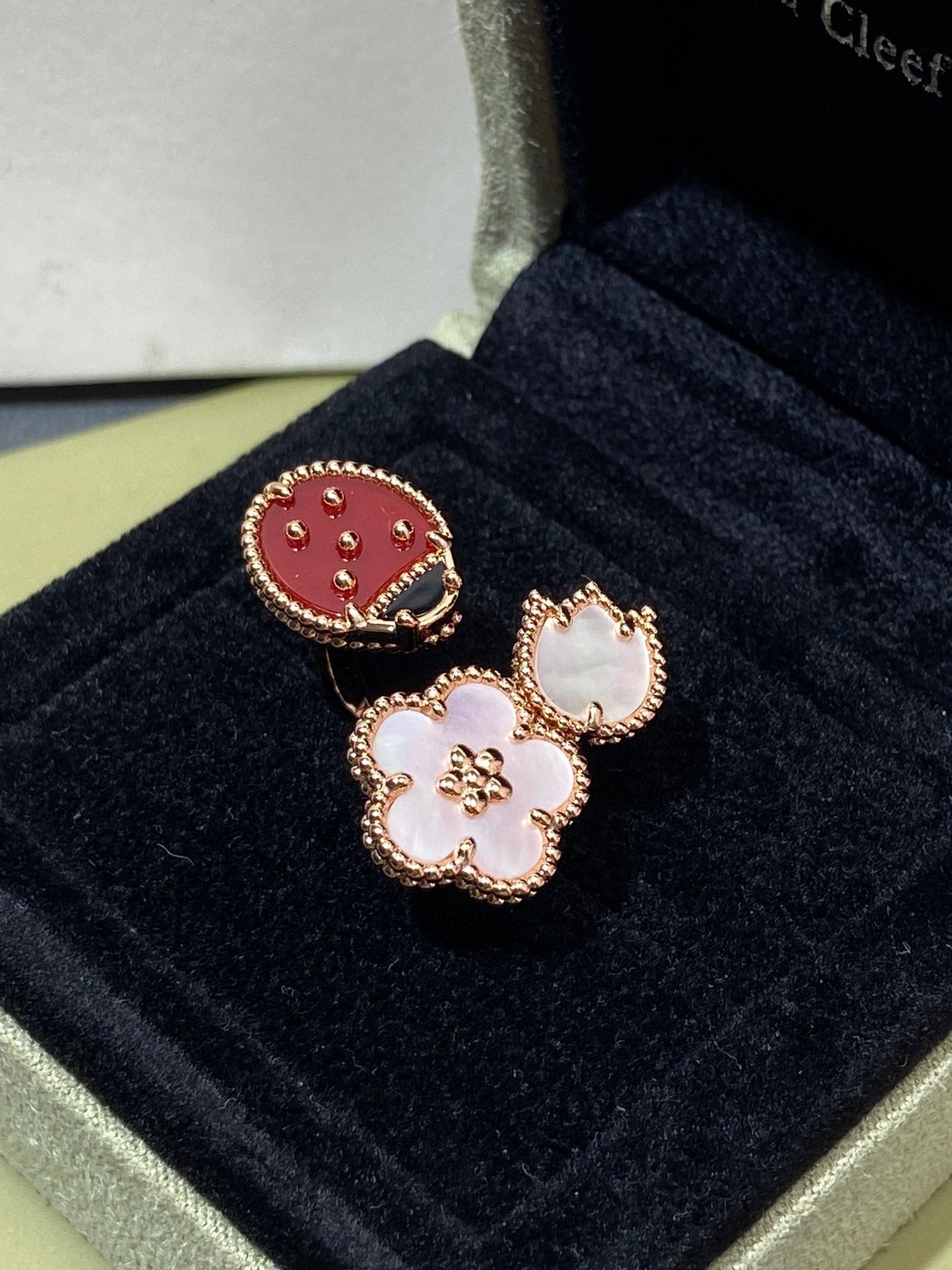 [Love Lucky]LUCKY 3 MOTIF ROSE GOLD RING