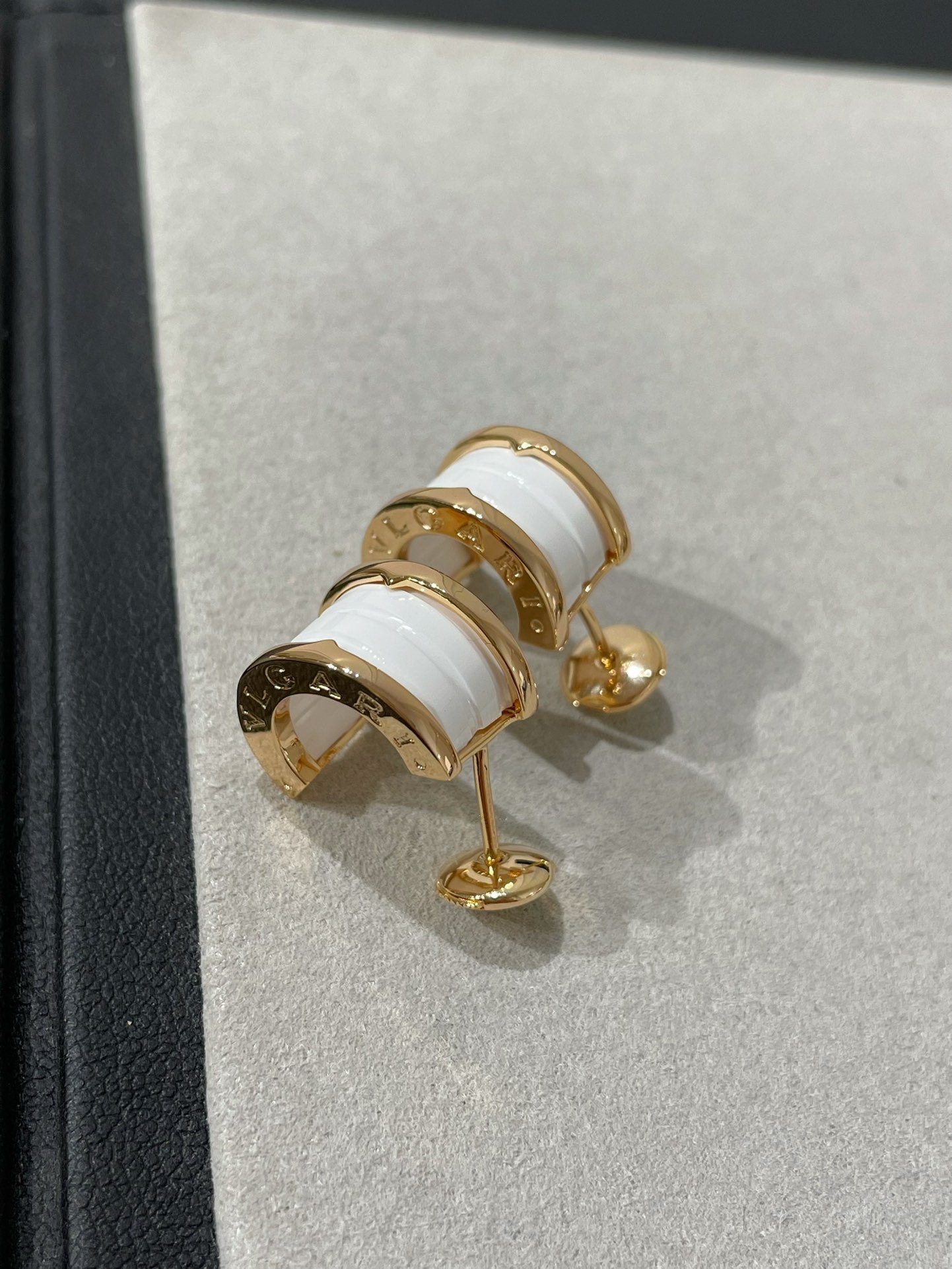 [Love Lucky]ZERO 1 ROSA GOLD KERAMIK OHRRINGE