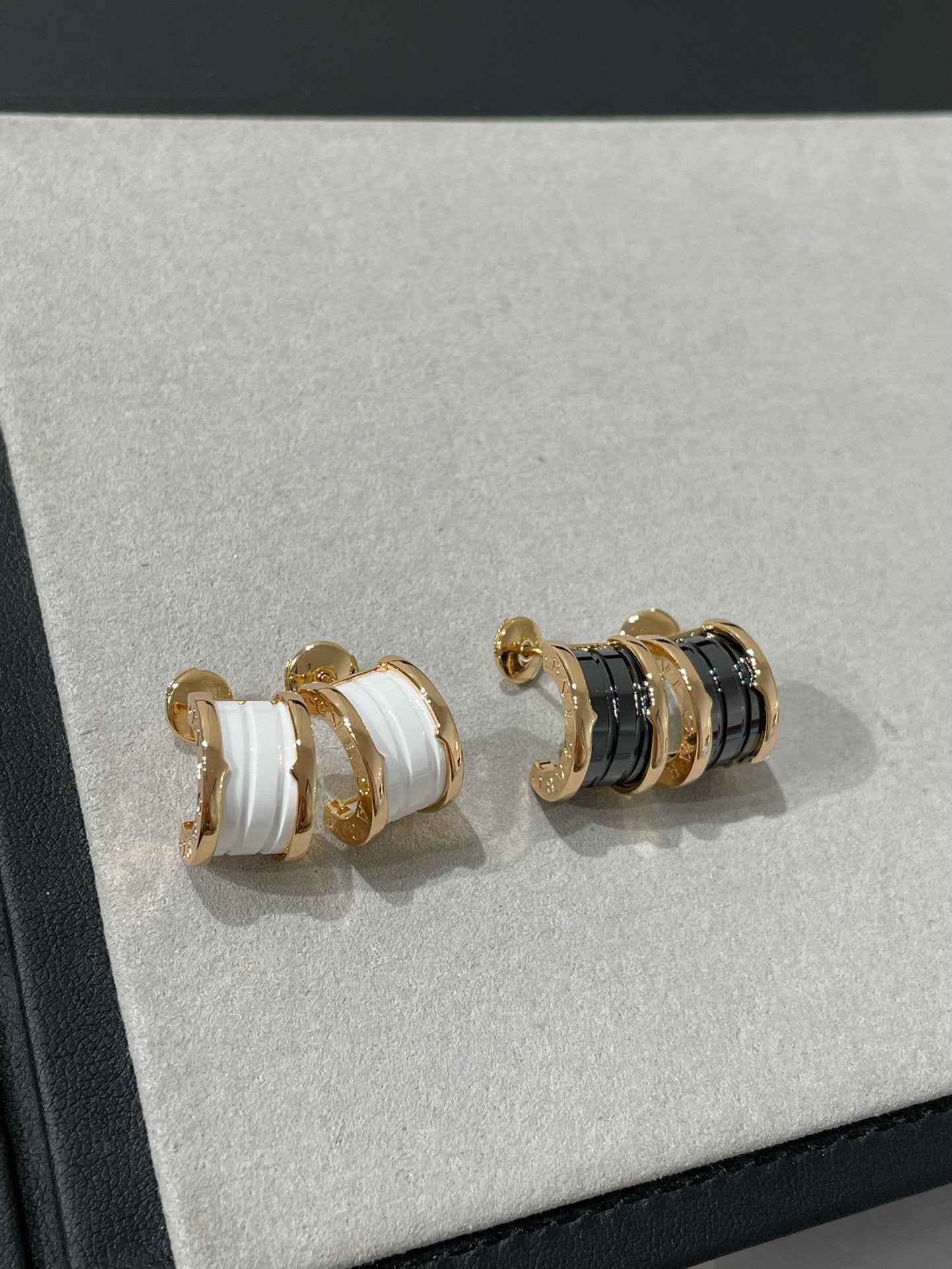 [Love Lucky]ZERO 1 ROSA GOLD KERAMIK OHRRINGE