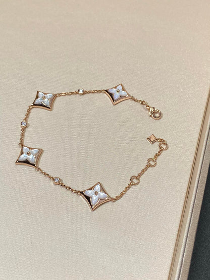 [Love Lucky] Armband aus Roségold mit Sternmotiv und 4 Diamanten