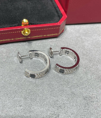 [Love Lucky] LOVE KERAMIK DIAMANT-BEFESTIGTE SILBER-OHRRINGE