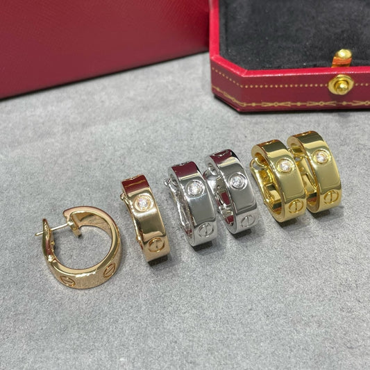 [Love Lucky] LOVE 5,5 MM 1 DIAMANT OHRRINGE