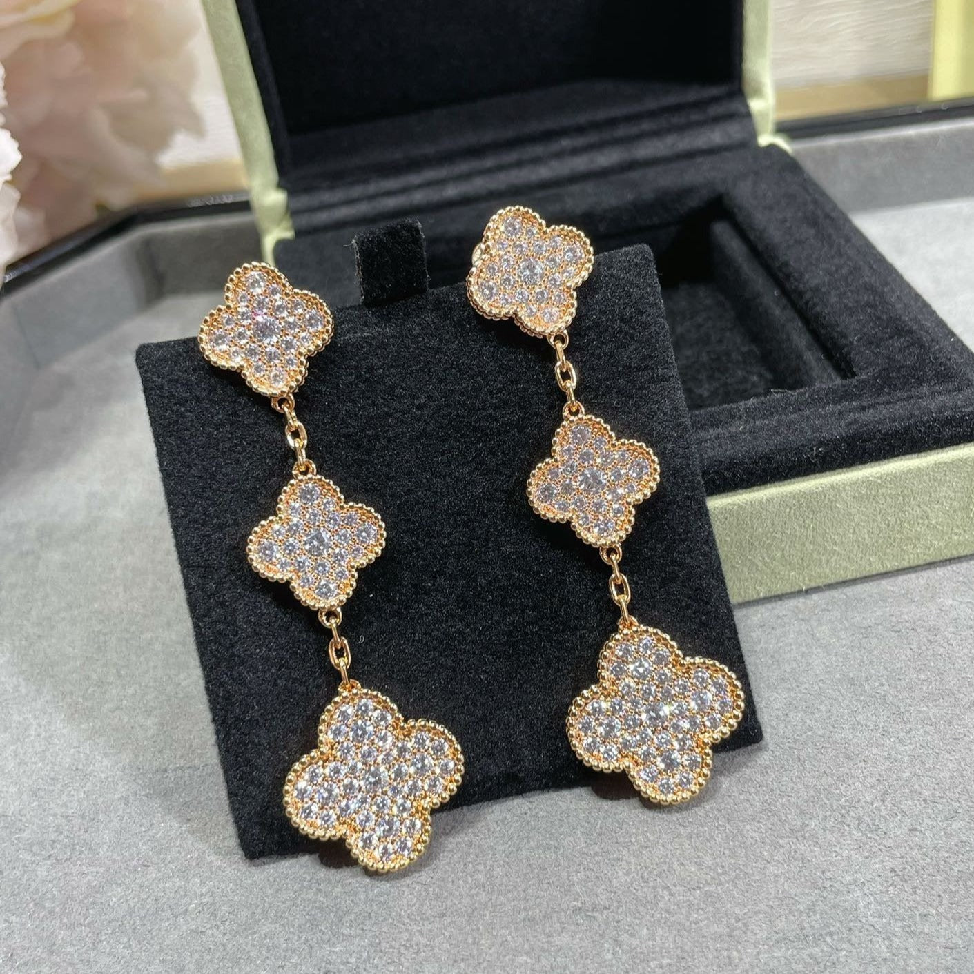 [Love Lucky] Kleeblatt 3 Motive Diamant gepflastert Rose Gold Ohrringe