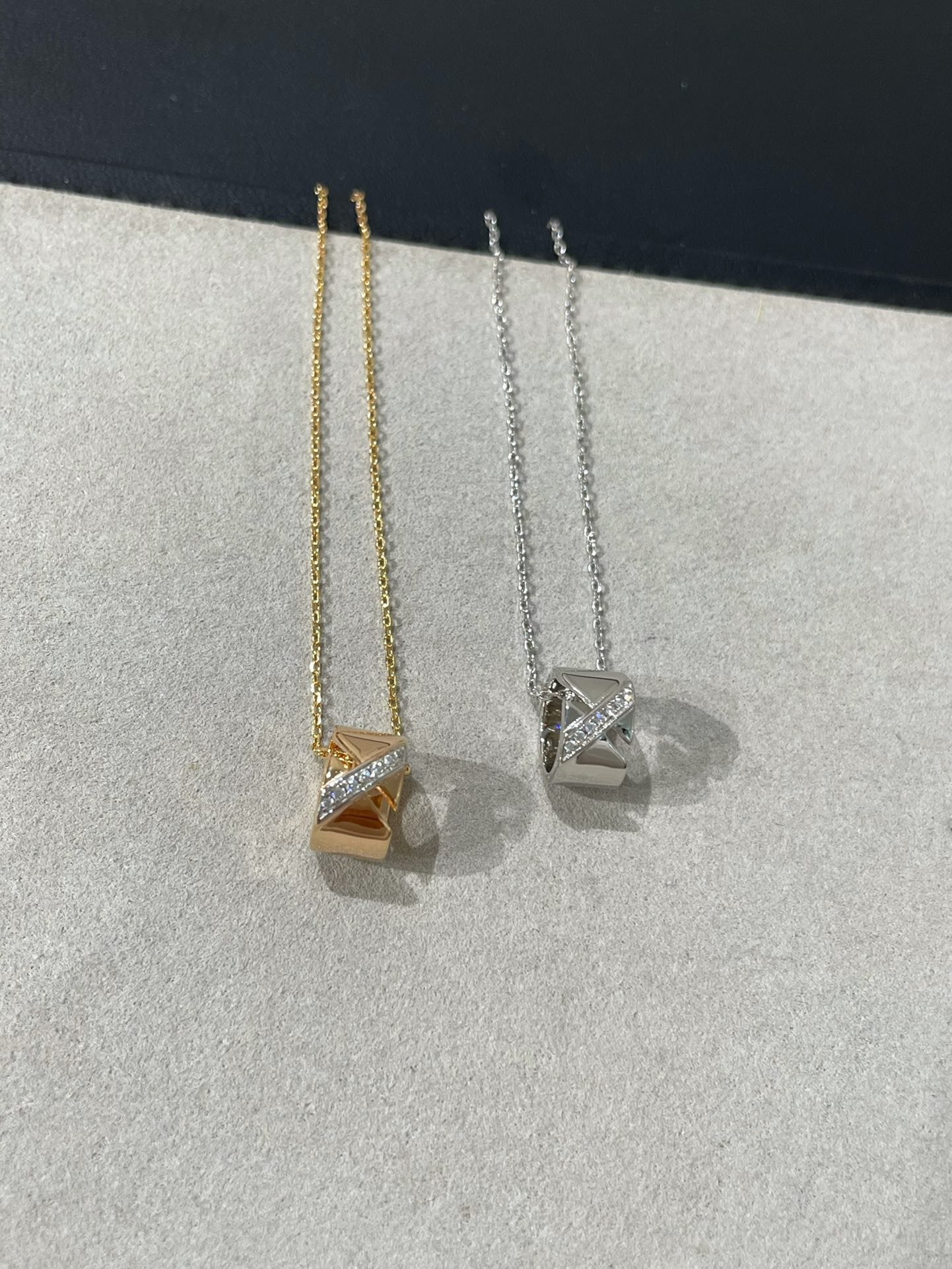 [Love Lucky] LIENS EVIDENCE DIAMANT-HALSKETTE
