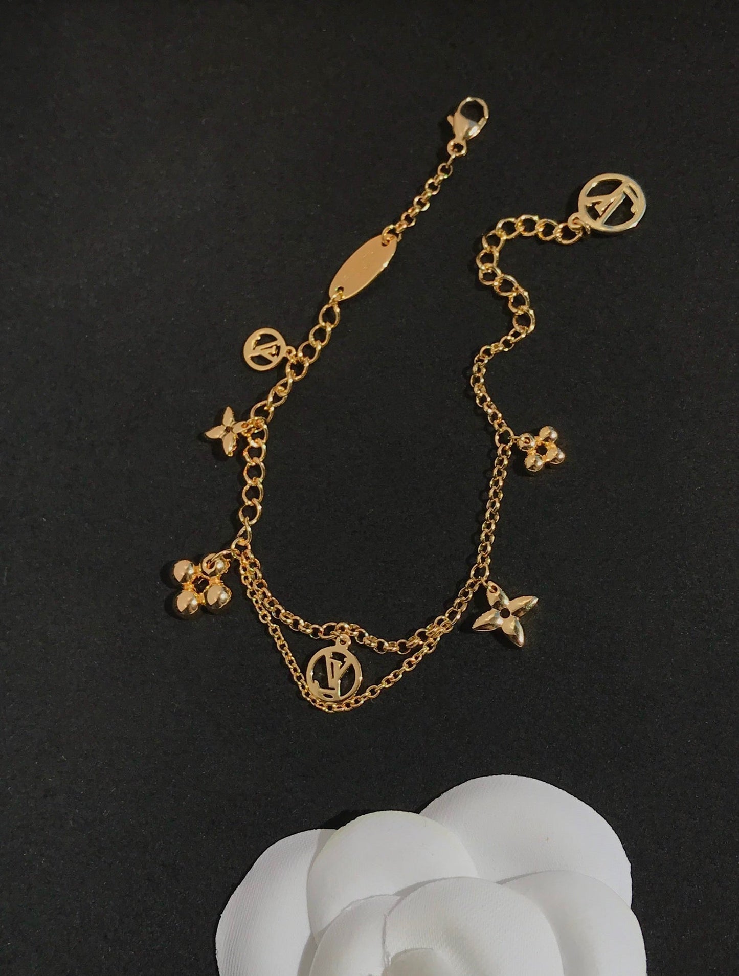 [Love Lucky]BLOOMING PINK GOLD MOP BRACELET