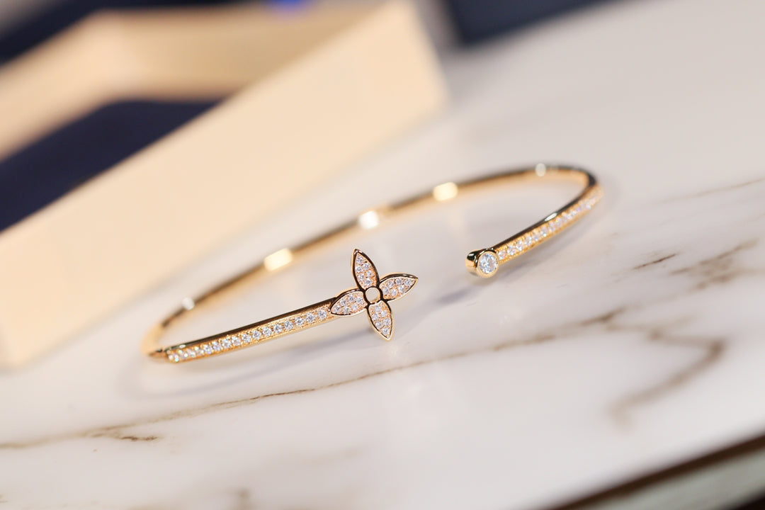 [Love Lucky]IDYLLE GOLD OFFENES ARMBAND MIT DIAMANTEN