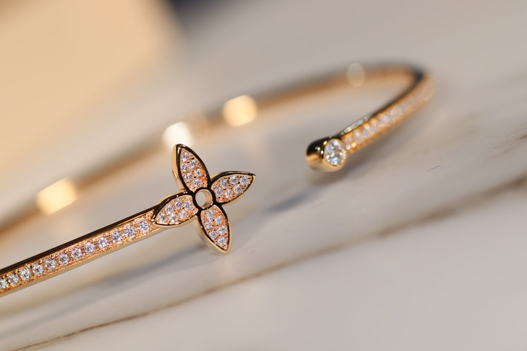 [Love Lucky]IDYLLE GOLD OFFENES ARMBAND MIT DIAMANTEN