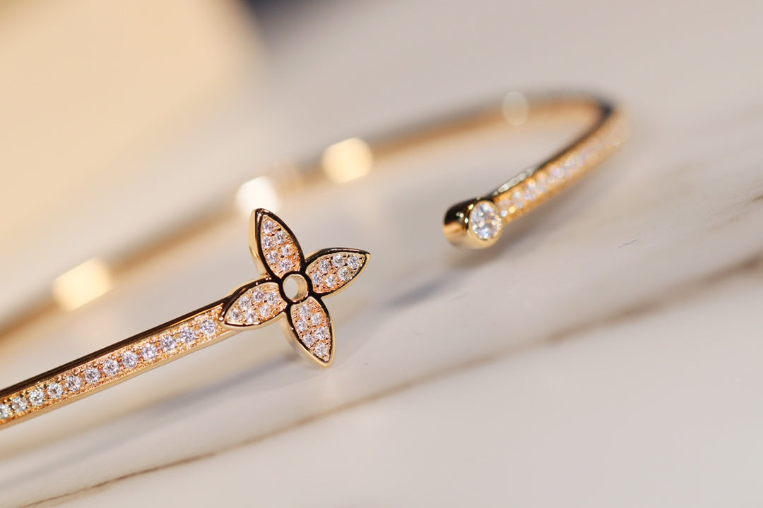 [Love Lucky]IDYLLE GOLD OFFENES ARMBAND MIT DIAMANTEN