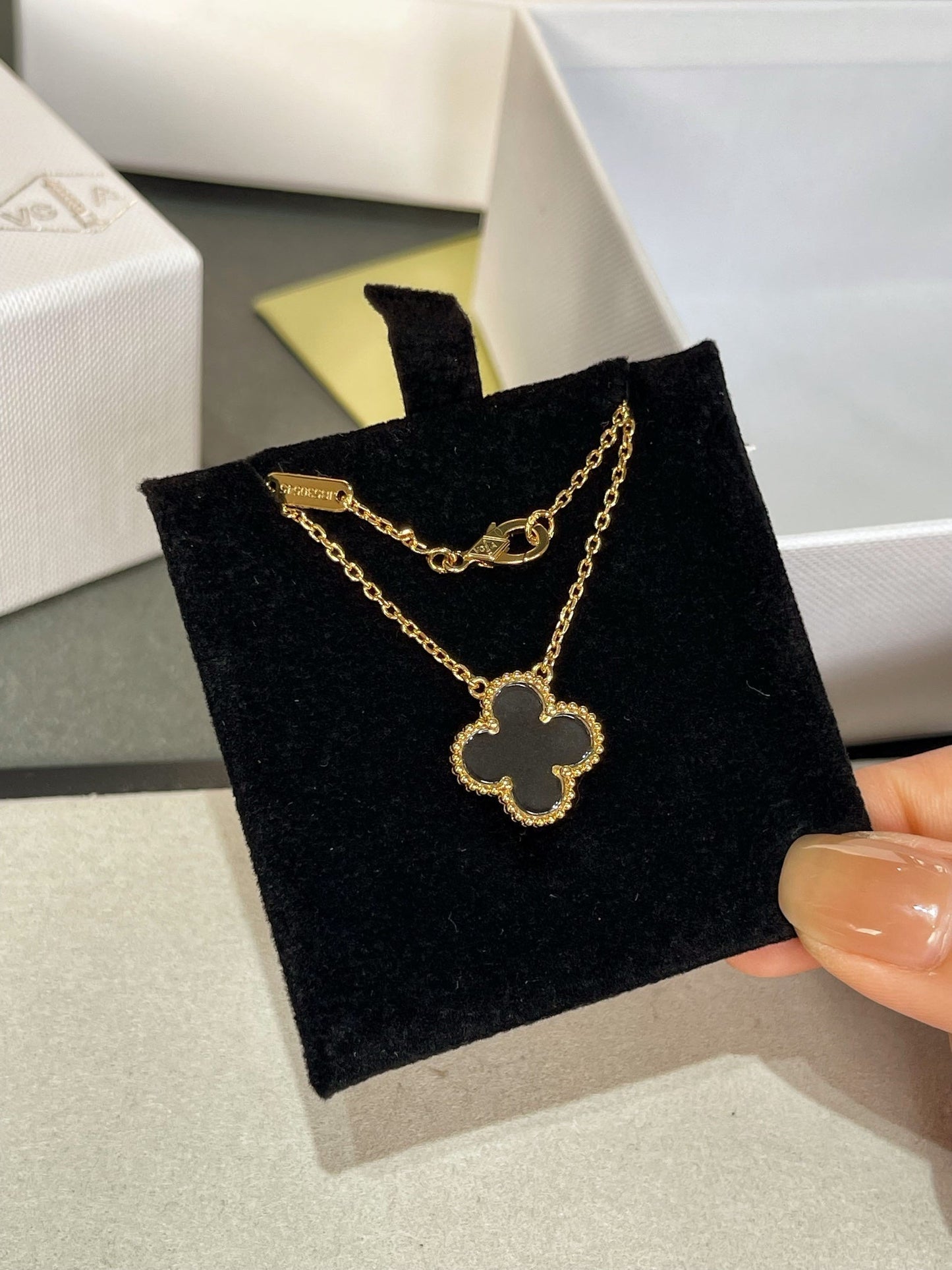 [Love Lucky]CLOVER BERGKRISTALL ROSÉGOLD HALSKETTE
