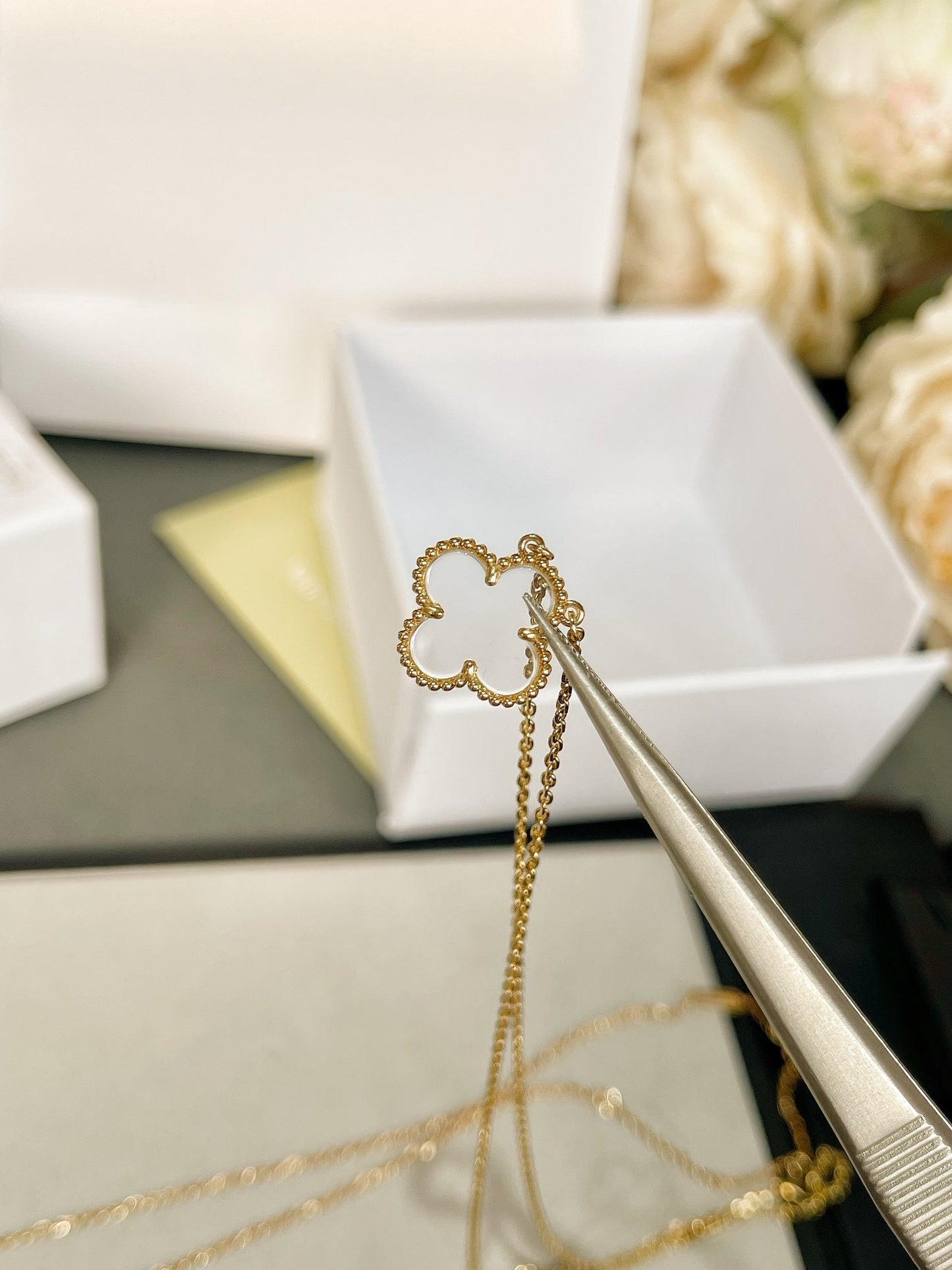 [Love Lucky]CLOVER BERGKRISTALL ROSÉGOLD HALSKETTE