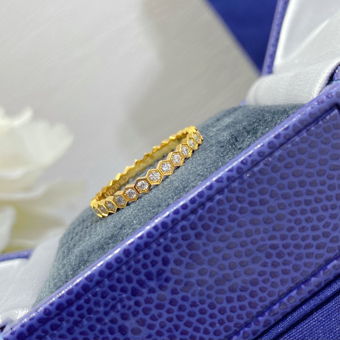 [Love Lucky]BEE LOVE DIAMOND PAVED SMALL RING