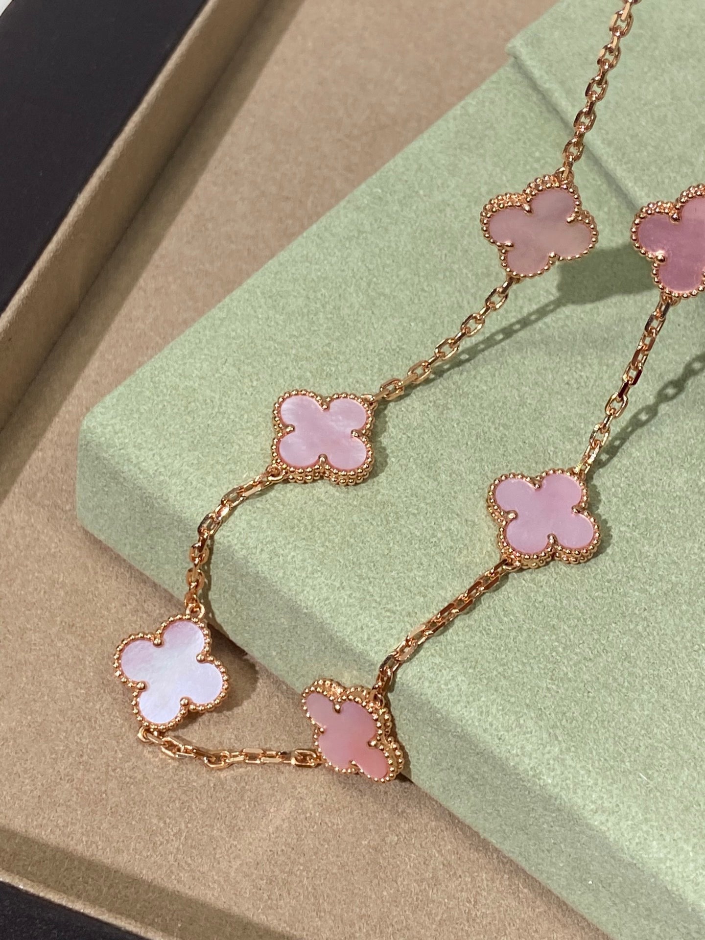 [Love Lucky]CLOVER 10 Motive Onyx Halskette