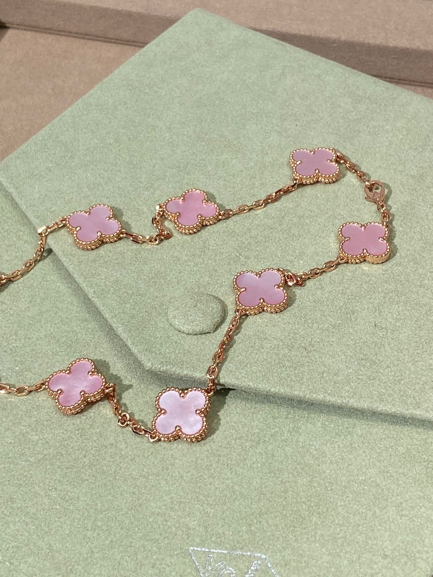 [Love Lucky]CLOVER 10 Motive Onyx Halskette