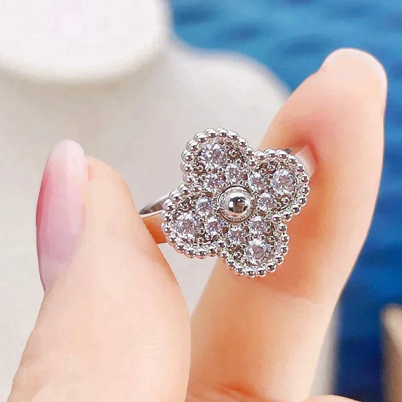 [Love Lucky]CLOVER DIAMOND RING