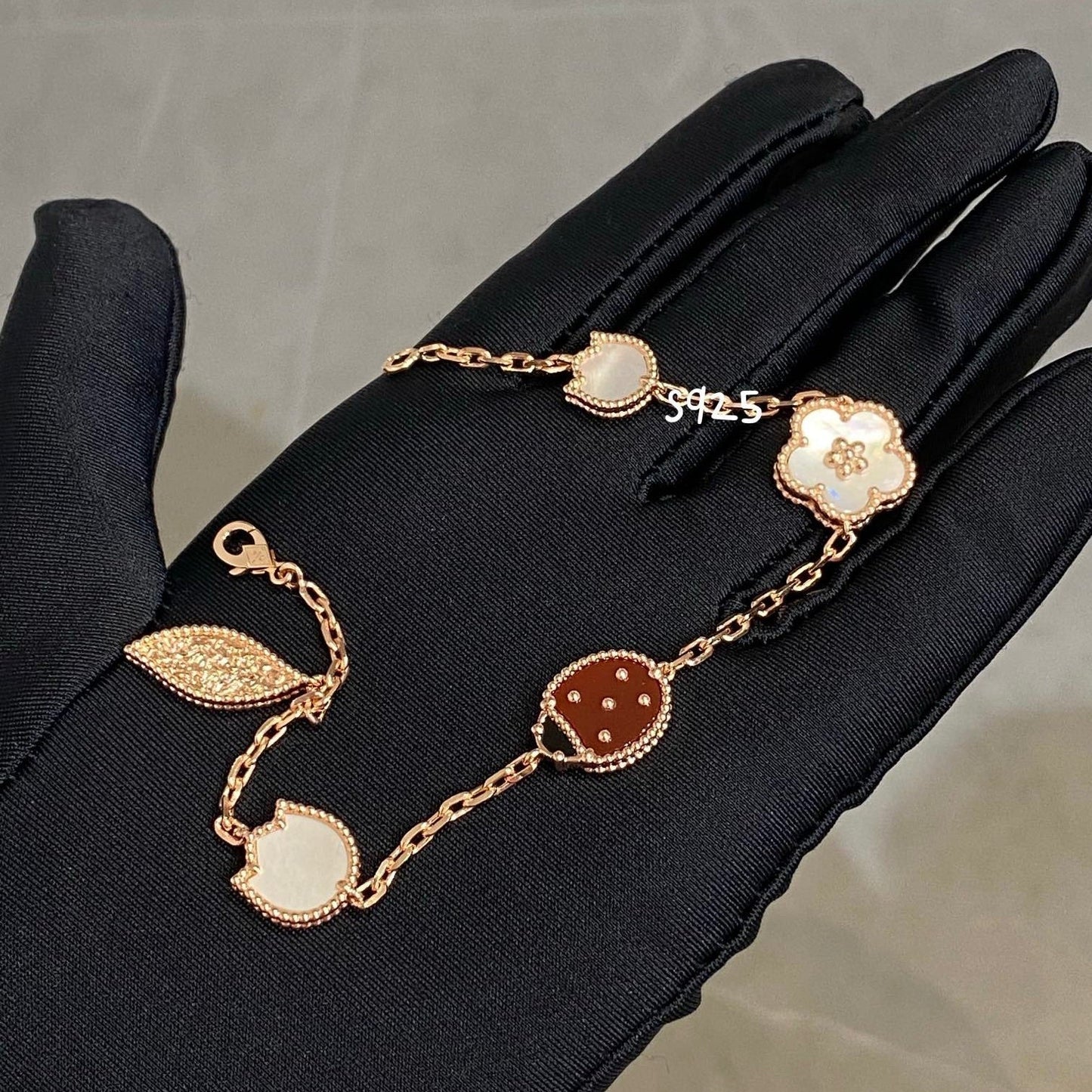 [Love Lucky]LUCKY SPRING 5 MOTIF BRACELET
