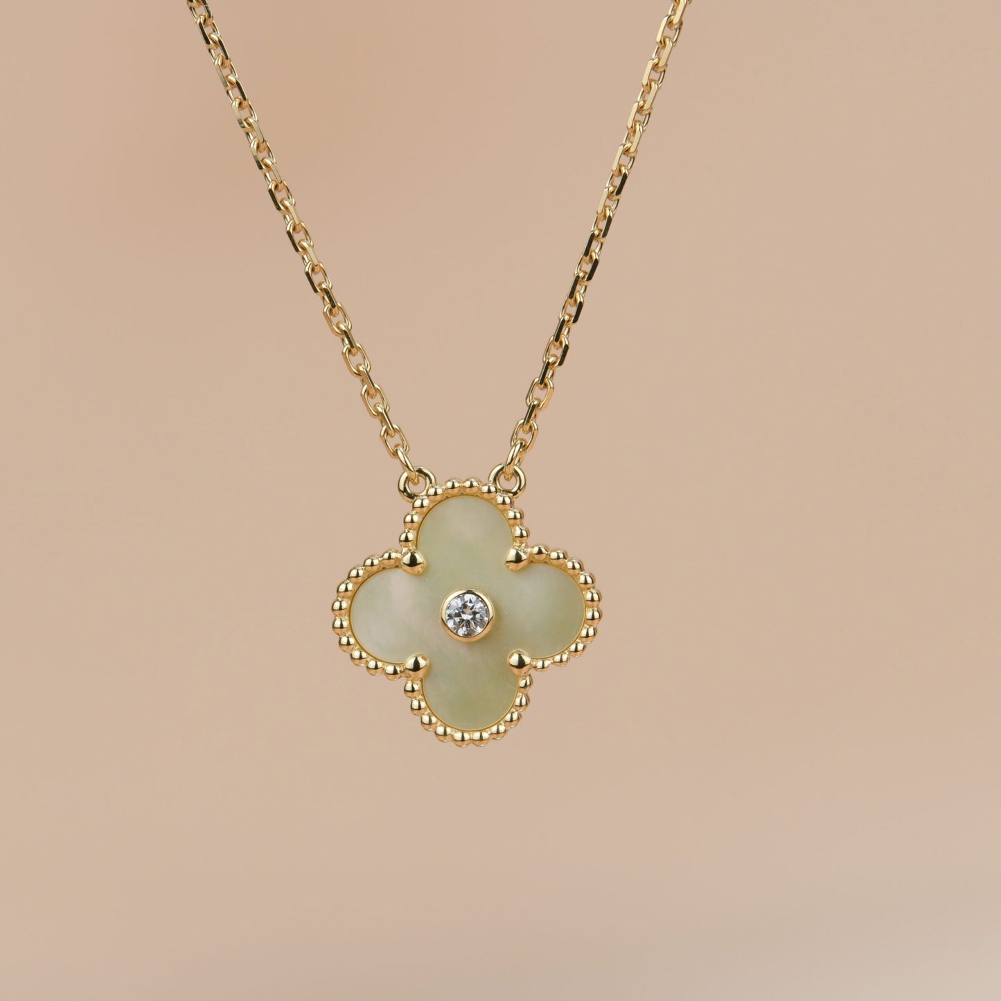 [Love Lucky]CLOVER 15MM DIAMANT GOLD PERLMUTT HALSKETTE
