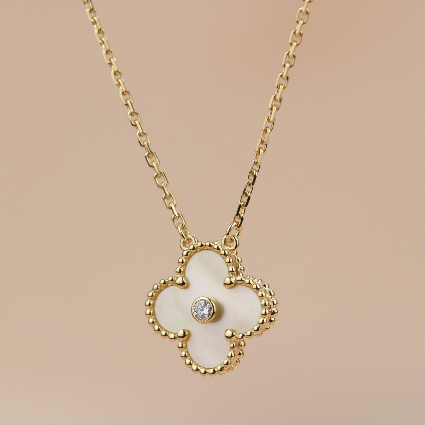 [Love Lucky]CLOVER 15MM DIAMANT GOLD PERLMUTT HALSKETTE