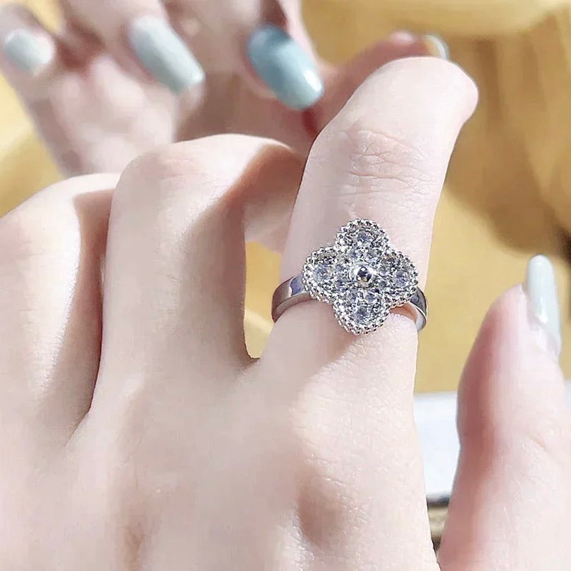 [Love Lucky]CLOVER DIAMOND RING
