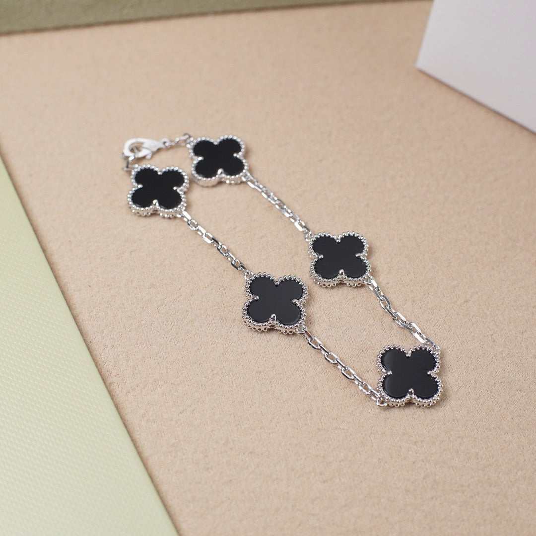 [Love Lucky]CLOVER 5 MOTIV ONYXS ARMBAND SILBER 