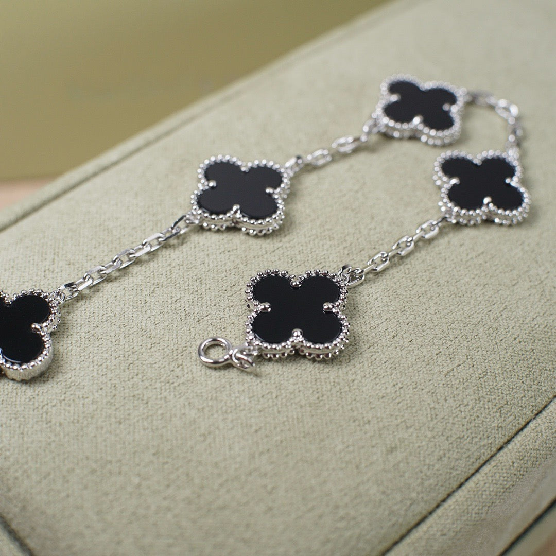 [Love Lucky]CLOVER 5 MOTIV ONYXS ARMBAND SILBER 