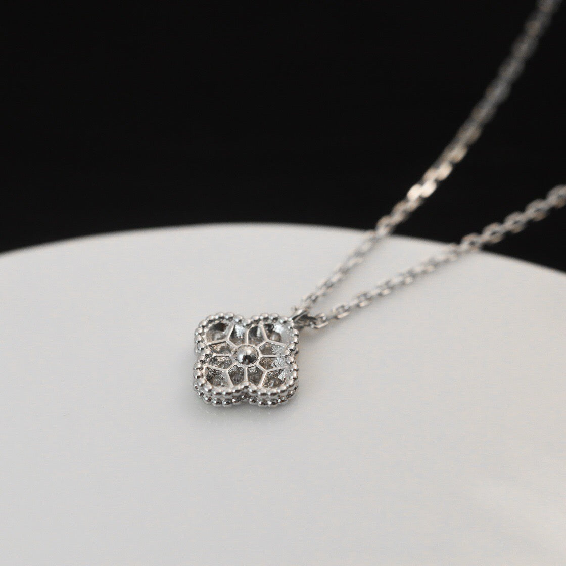 [Love Lucky]CLOVER MINI 9,5MM ANHÄNGER DIAMANT HALSKETTE