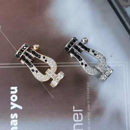[Love Lucky]FORCE GROSSES HUFEISEN-ARMBAND MIT SCHWARZEN WEISSEN DIAMANTEN UND ROSÉGOLD