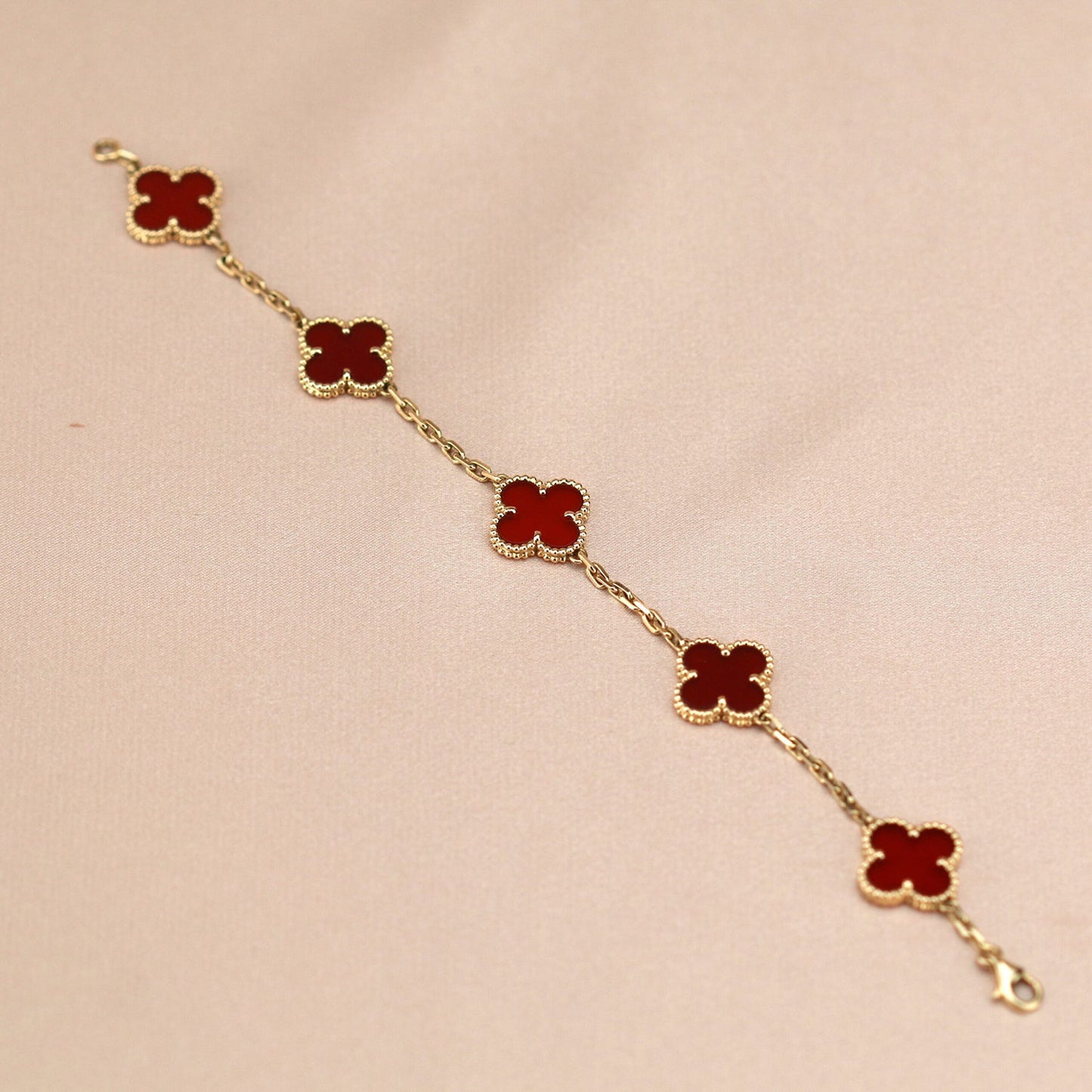 [Love Lucky]CLOVER 5 MOTIVE ROTER ACHAT ARMBAND 