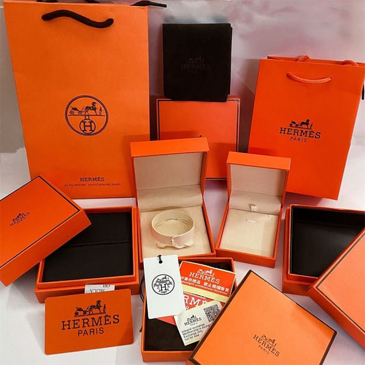 [Love Lucky]HM Armband Halskette Ring Box Geschenktüte