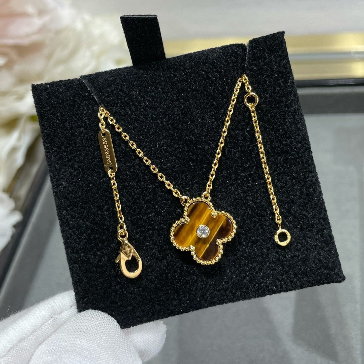 [Love Lucky] CLOVER 15MM DIAMANT UND GELBE TIGERAUGE ACHAT Halskette
