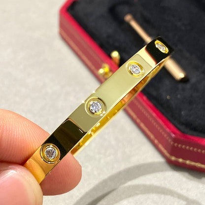 [ラブラッキー]ラブブレスレット 6.1MM 10ダイヤモンド