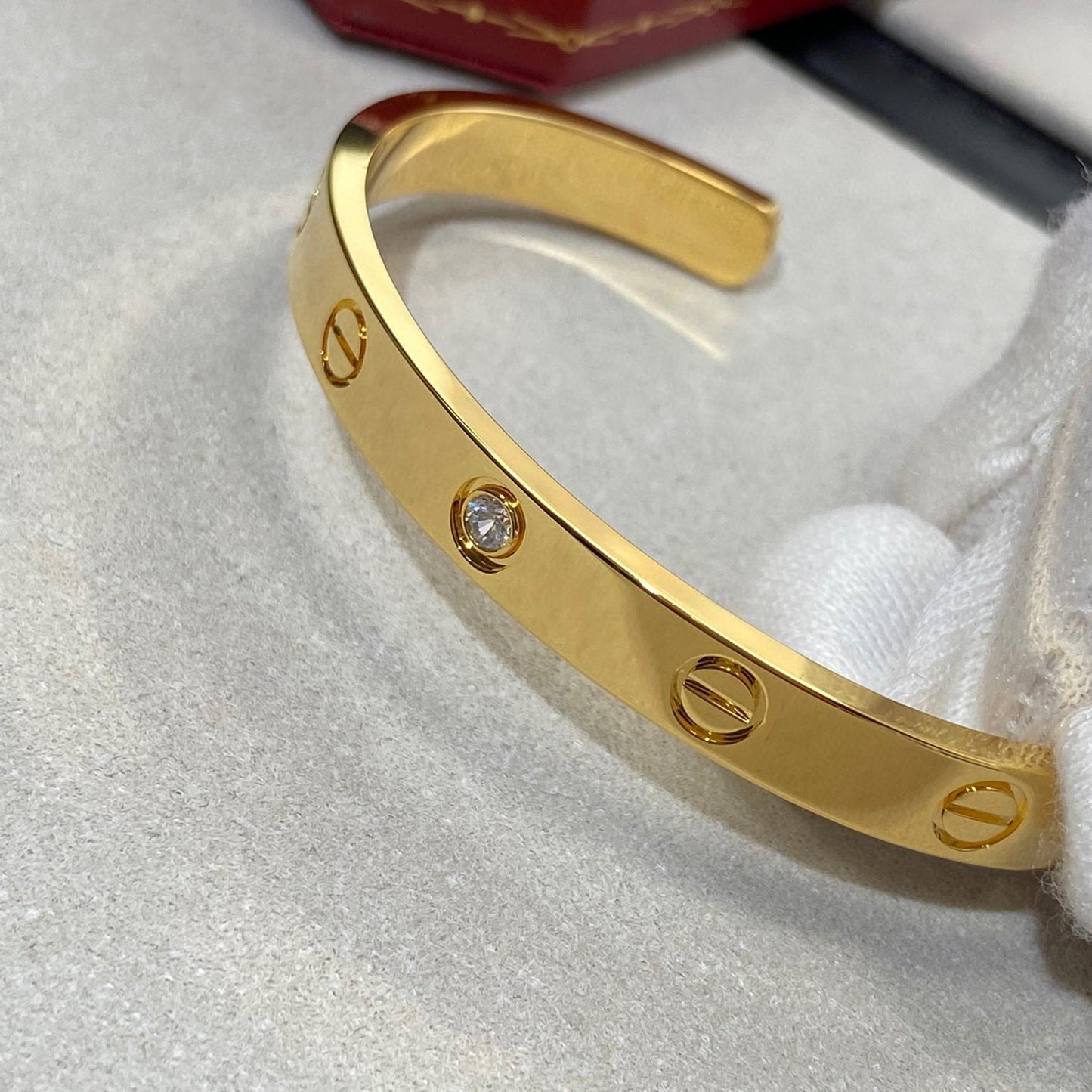 [Love Lucky]LOVE BRACELET 6.1MM 1 DIAMOND OPEN CUFF