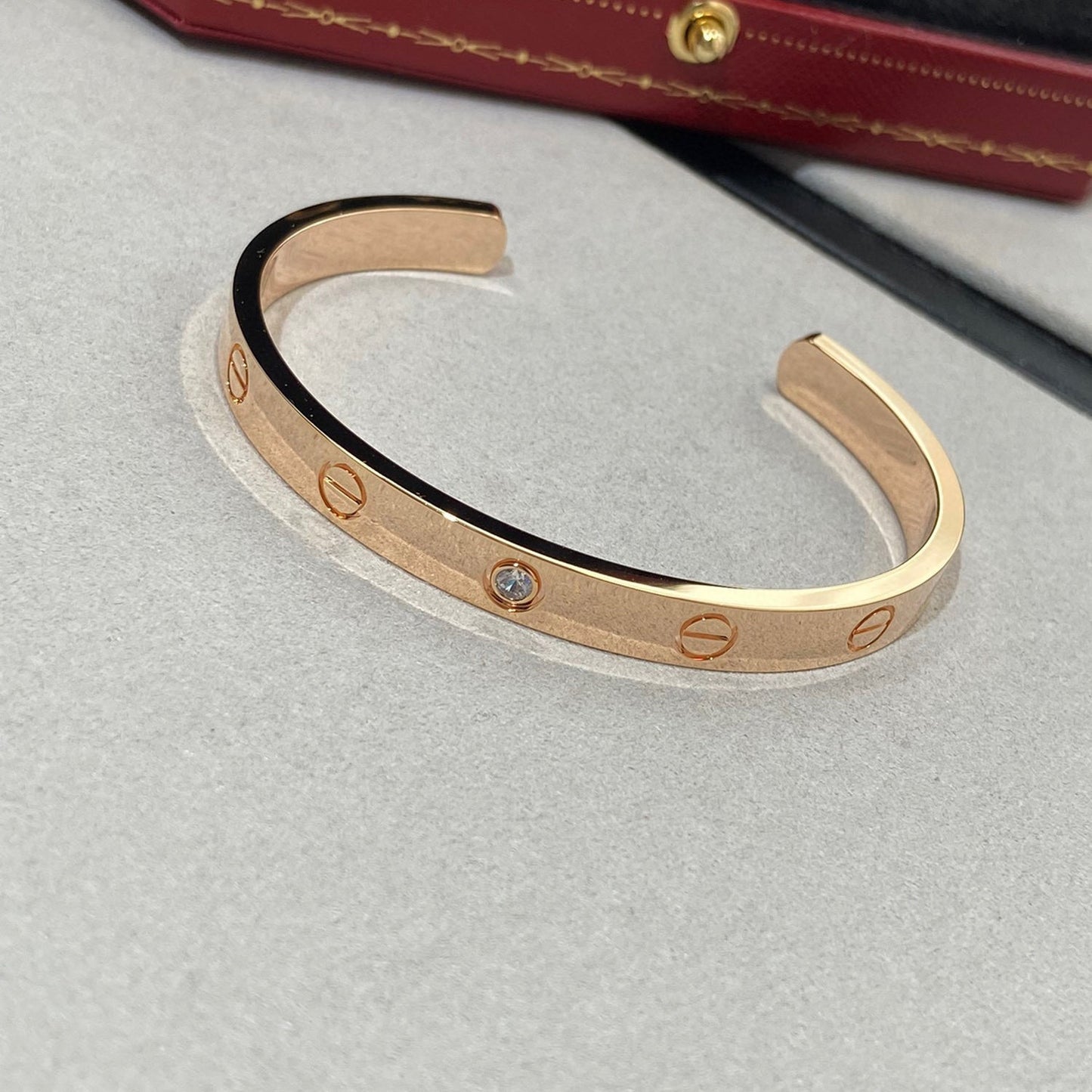 [Love Lucky]LOVE BRACELET 6.1MM 1 DIAMOND OPEN CUFF