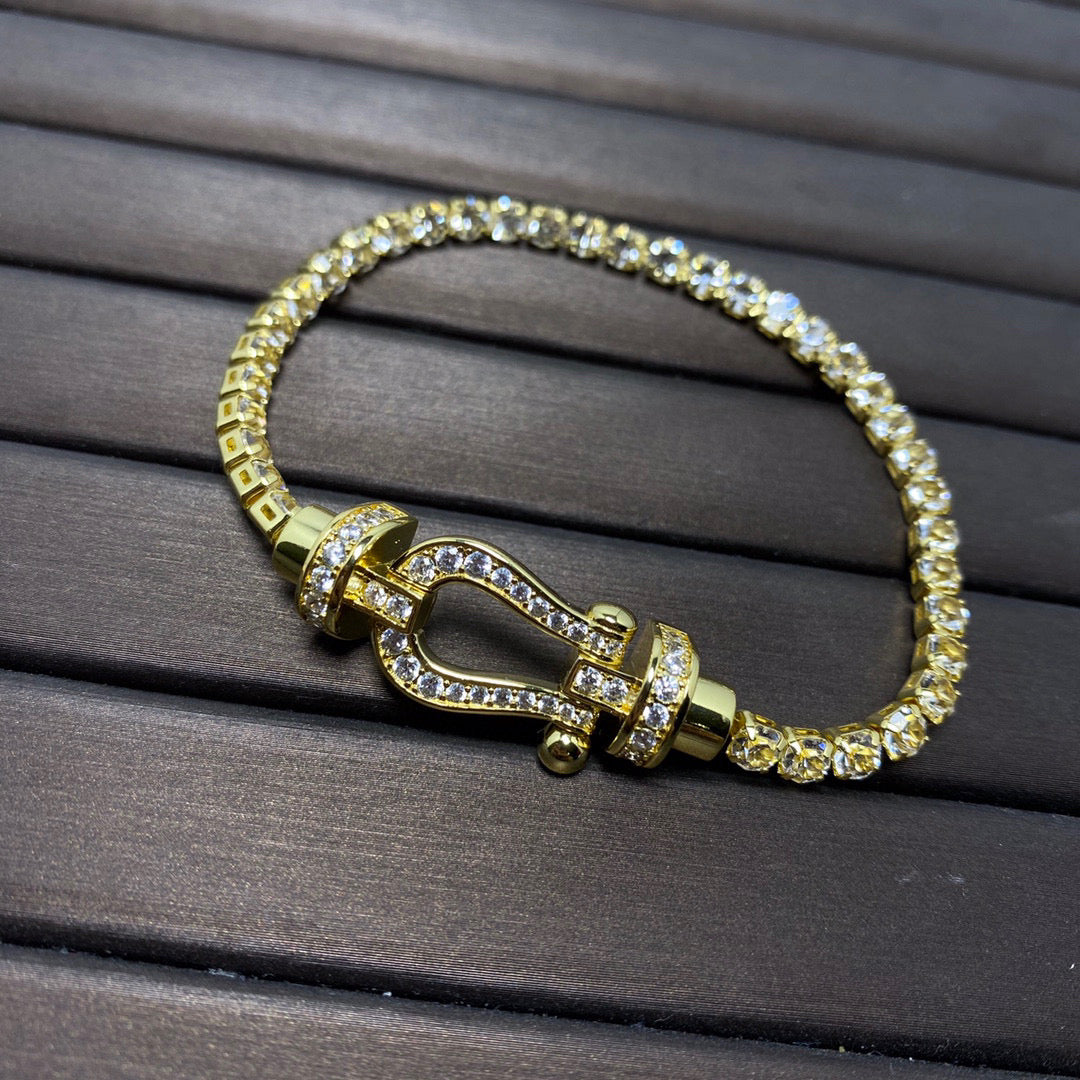[Love Lucky]FORCE GROSSES HUFEISEN-TENNISARMBAND MIT VOLLEN DIAMANTEN 