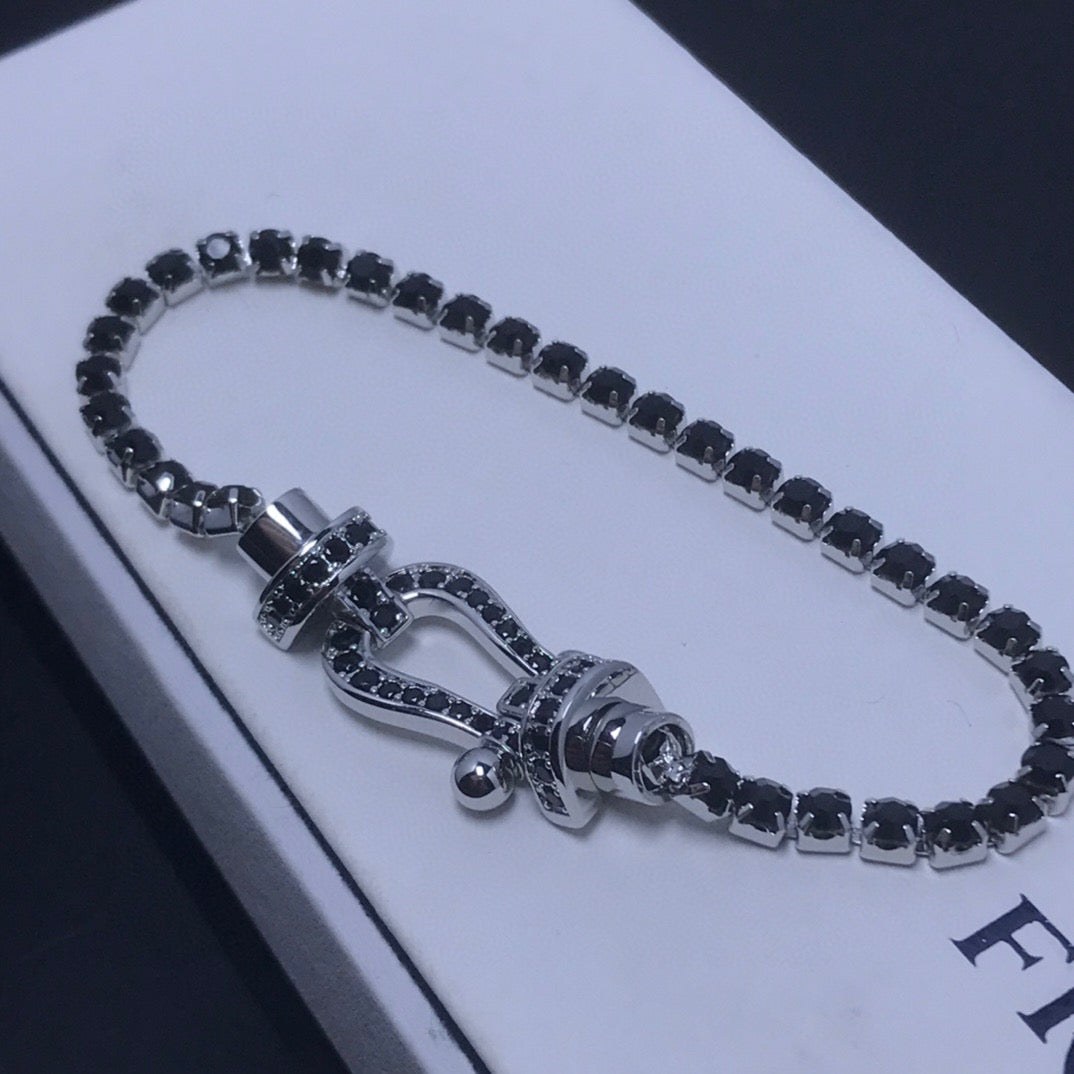 [Love Lucky]FORCE GROSSES HUFEISEN-TENNISARMBAND MIT VOLLEN DIAMANTEN 
